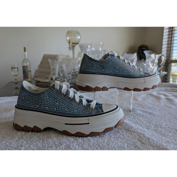 NWOT   Top Moda rhinestone platform lace-up sneakers   Sz  8.5 - Picture 4 of 8